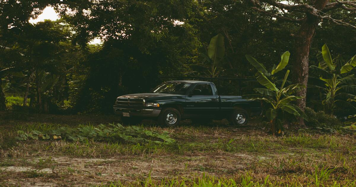 An image of a Dodge RAM with aesthetic RAM 1500 modifications.